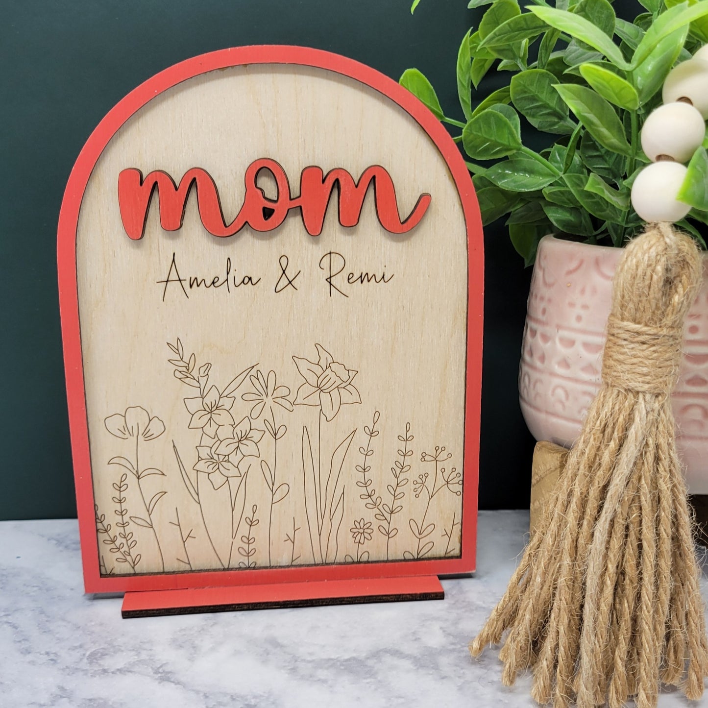 Mom Arch Sign - Add Kids Names