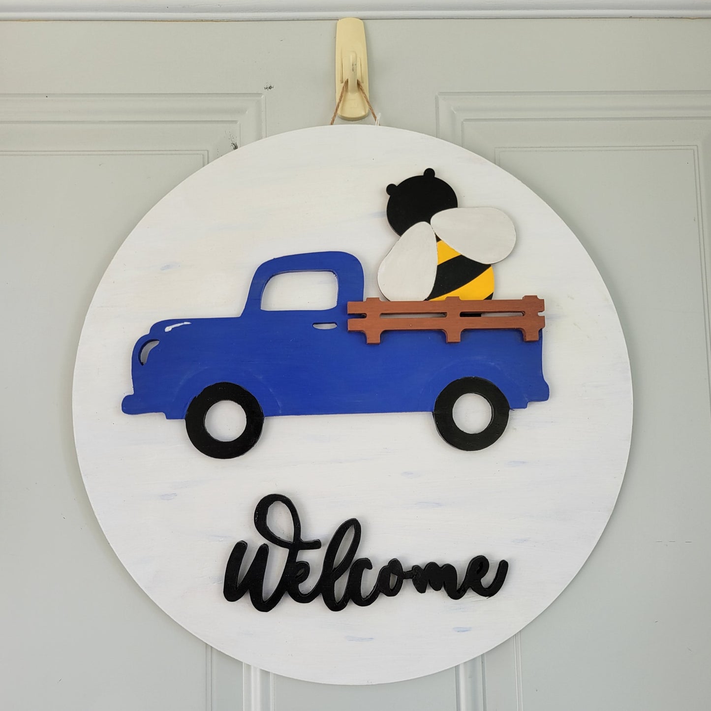 Welcome Truck interchangeable holiday door hanger with bee